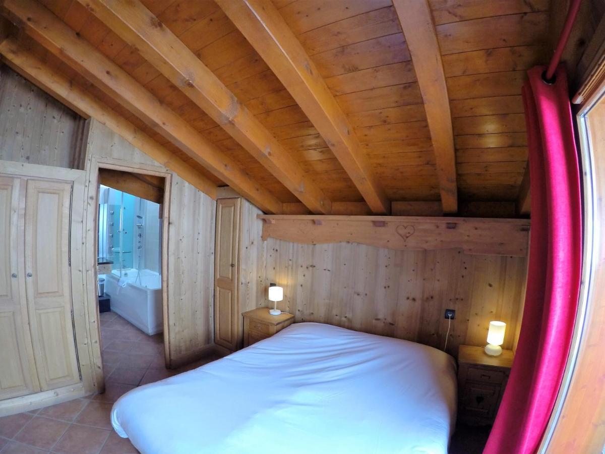伊赛提斯小木屋酒店 圣马丁德贝尔维尔 外观 照片